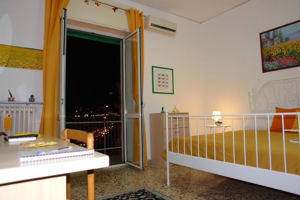 Mary'S Home Salerno Room photo